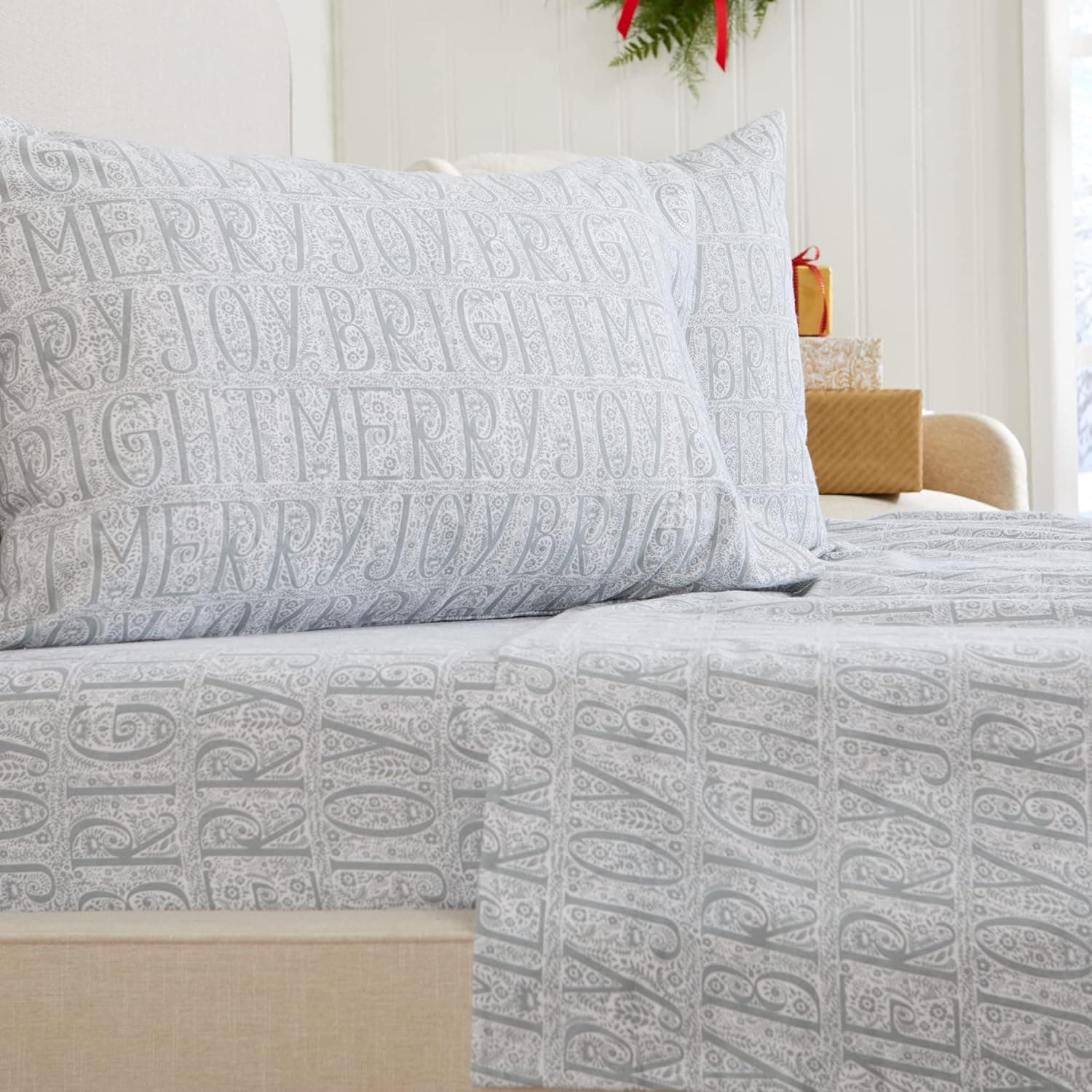 Great Bay Home 100% Turkish Cotton King Holiday Flannel Sheet Set | Deep Pocket, Soft Christmas Sheets | Warm, Double Brushed Bed Sheets | Anti-Pill Flannel Sheets (King, Holiday Words)