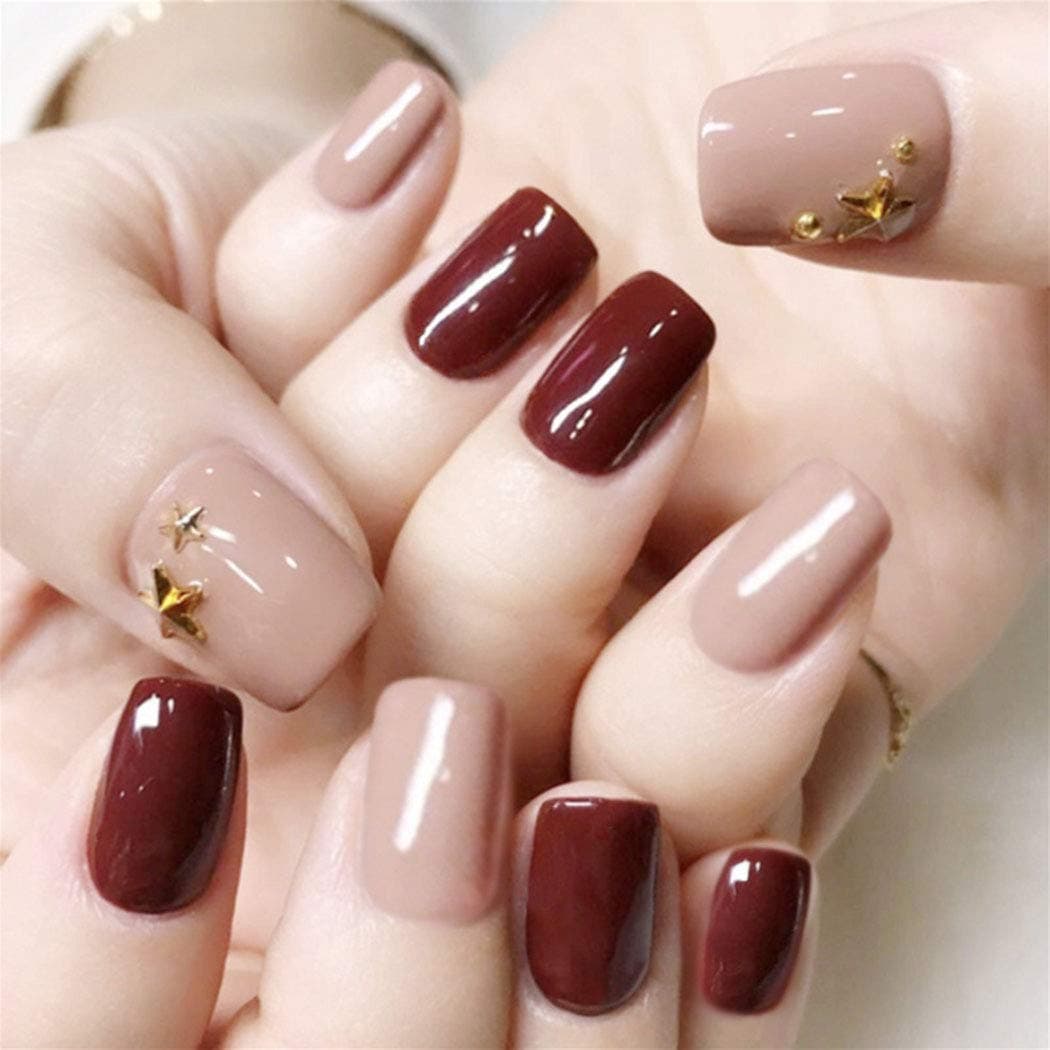 Sakytal Glossy Square Press on Nails Red Short Fake Nails Star Full Cover Acrylic Artificial False Nail Accessories for Women and Girls (24Pcs)