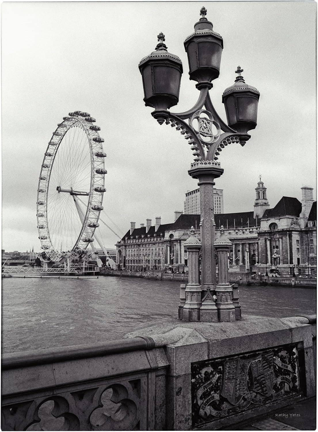 London Eye by Kathy Yates, 16x24-Inch Canvas Wall Art