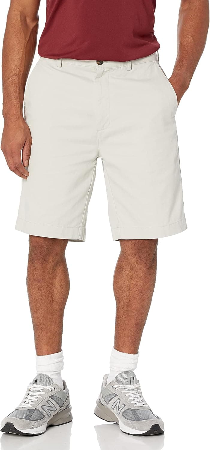 Amazon Essentials Men's Classic-Fit 9" Short