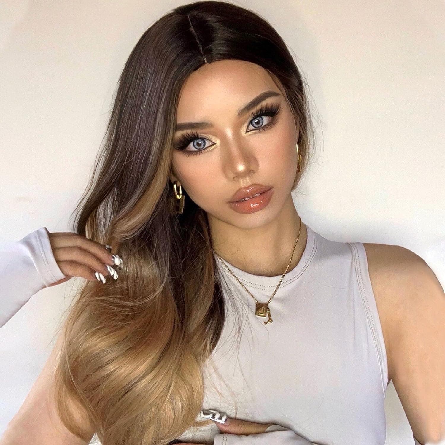 HAIRCUBE Long Black and Light Brown Ombre to Blonde Wigs for Women, Heat Resistant Synthetic Wavy Wig for Daily Party