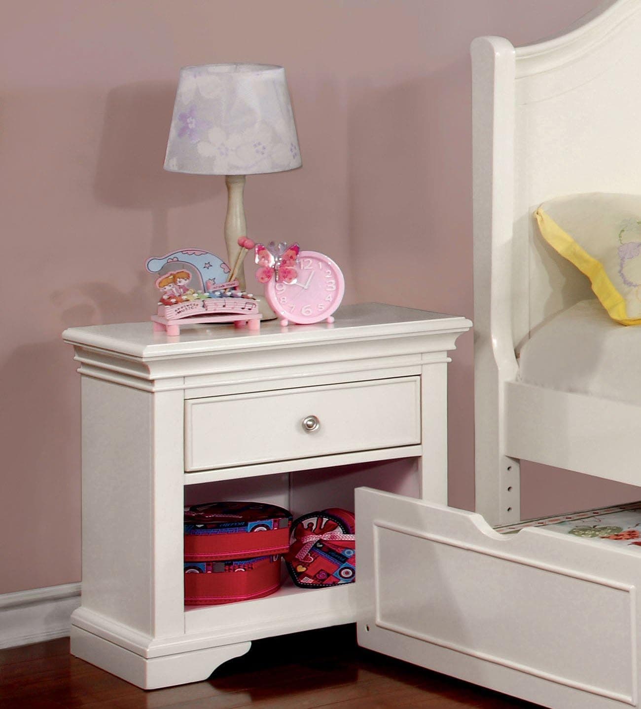 Furniture of America Maggie Transitional Youth Nightstand, White