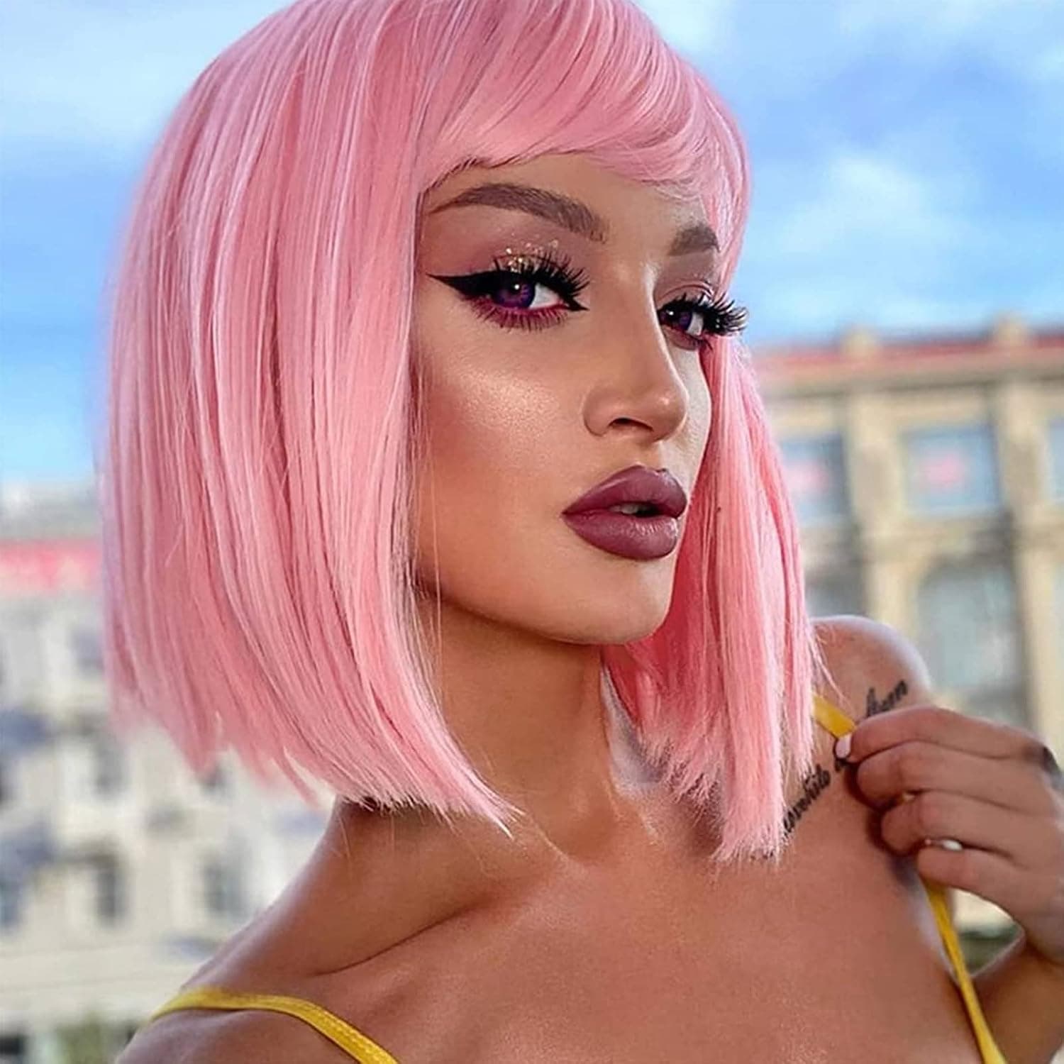 Netgo Pink Wigs for Women, Short Bob Wig with Bangs, Heat Resistant Synthetic Fiber Straight Wigs Daily Party Cosplay Bob Wigs for Girls