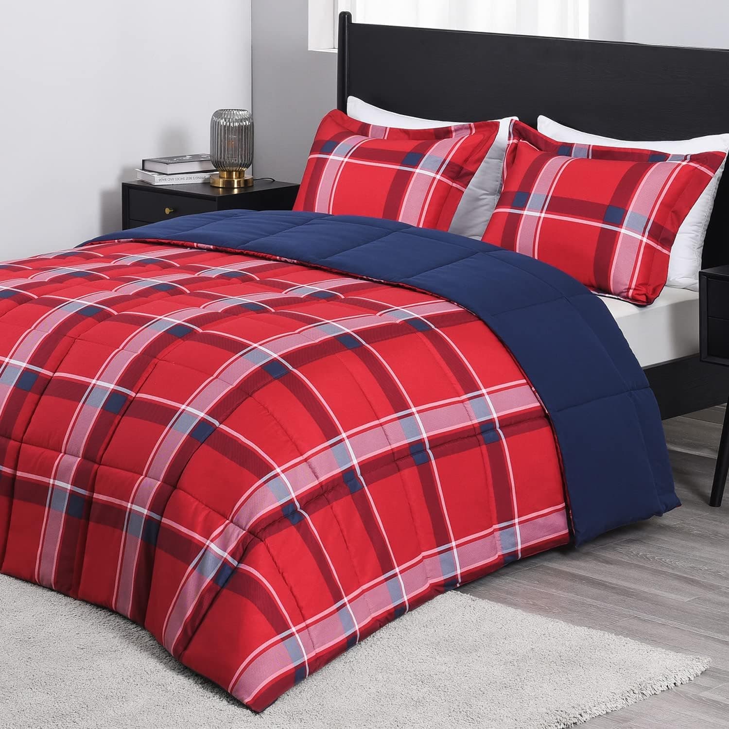 downluxe Queen Comforter Set(88"x92") 3-Piece,Plaid Red Reversible Comforter,2 Reversible Pillow Shams 20"x26",Microfiber Queen Comforter,Soft and Comfortable