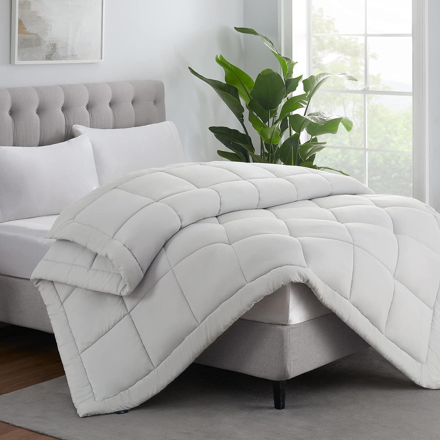 Serta ComfortSure Soft Box Stitched Down Alternative Bedding Comforter Duvet Insert with 4 Corner Loops for All Season, Grey, Twin XL