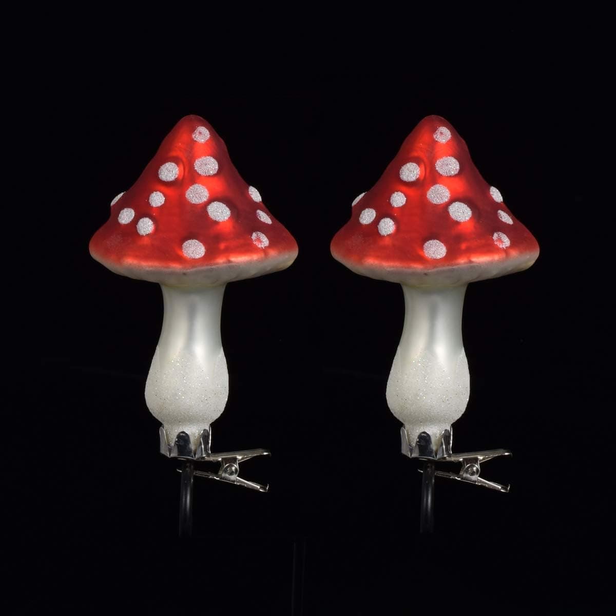 Personalized Christmas Ornaments Painted Glass Ornaments with Alligator Clip for Christmas Tree Decoration - Pack of 2 Mushroom Shaped