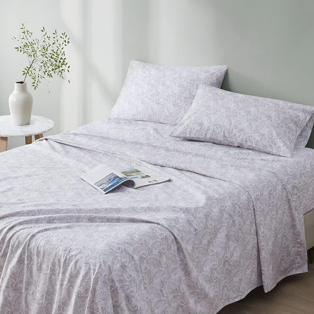 Comfort Spaces 144TC Cotton Sheet Set Breathable, Lightweight, Soft with Elastic Deep Pocket, Modern All Season Cozy Bedding, Matching Pillow Case, Twin, Aster Blush 3 Piece