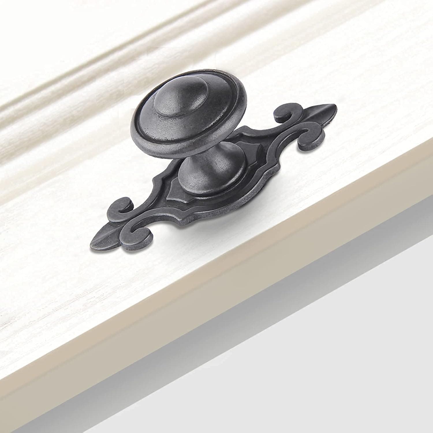 TIICA 4Pcs Antique Iron Kitchen Cabinet Knobs with Fleur de Lis Backplates, Rustic Black Rustic Top Ring Drawer Pulls Handles for Kitchen Bathroom Office, 2.92" Total Length (1.21" Diameter)