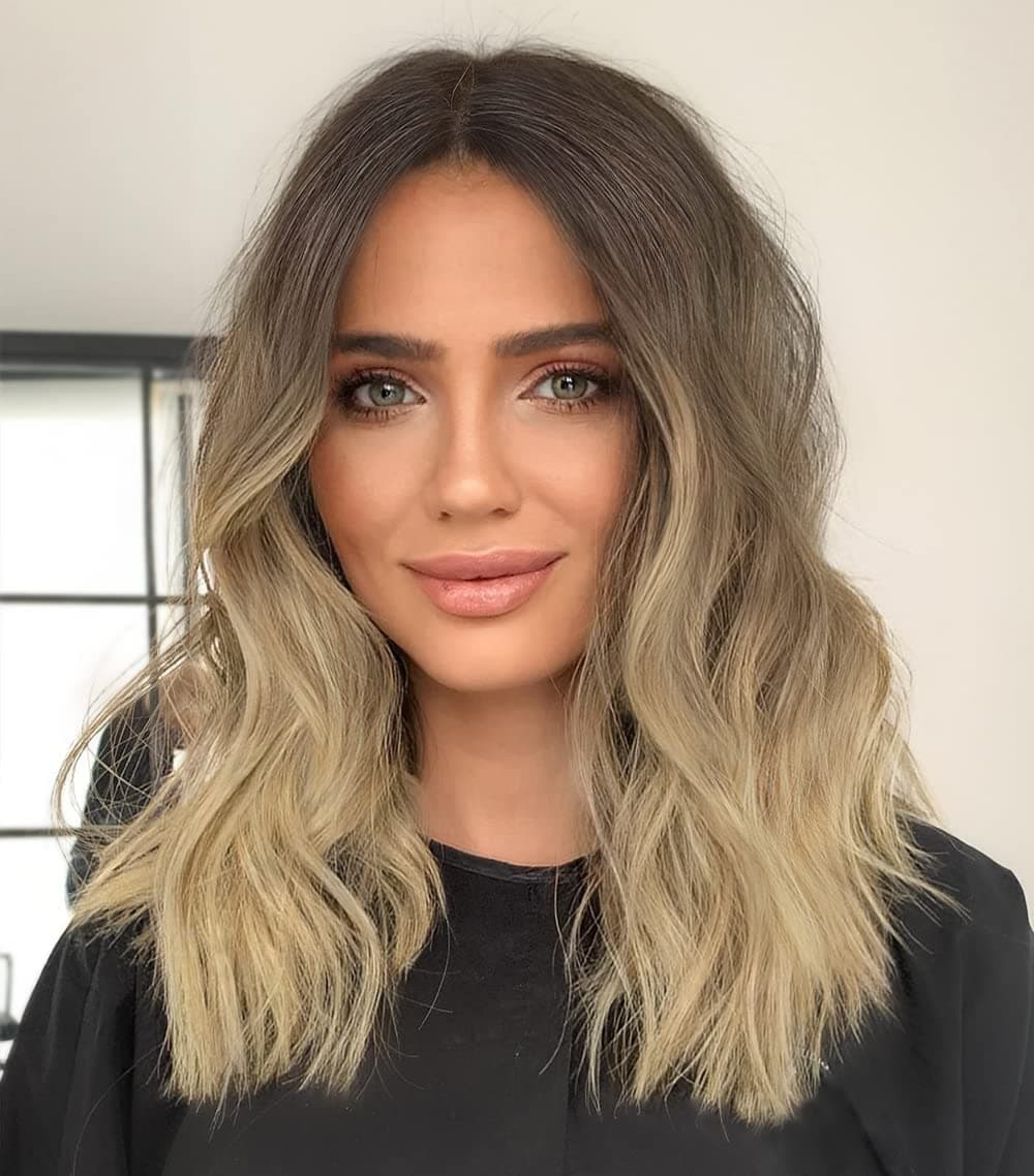 AISI HAIR Short Wavy Blonde Wigs for Women Synthetic Ombre Blonde Bob Wavy Wigs for Daily