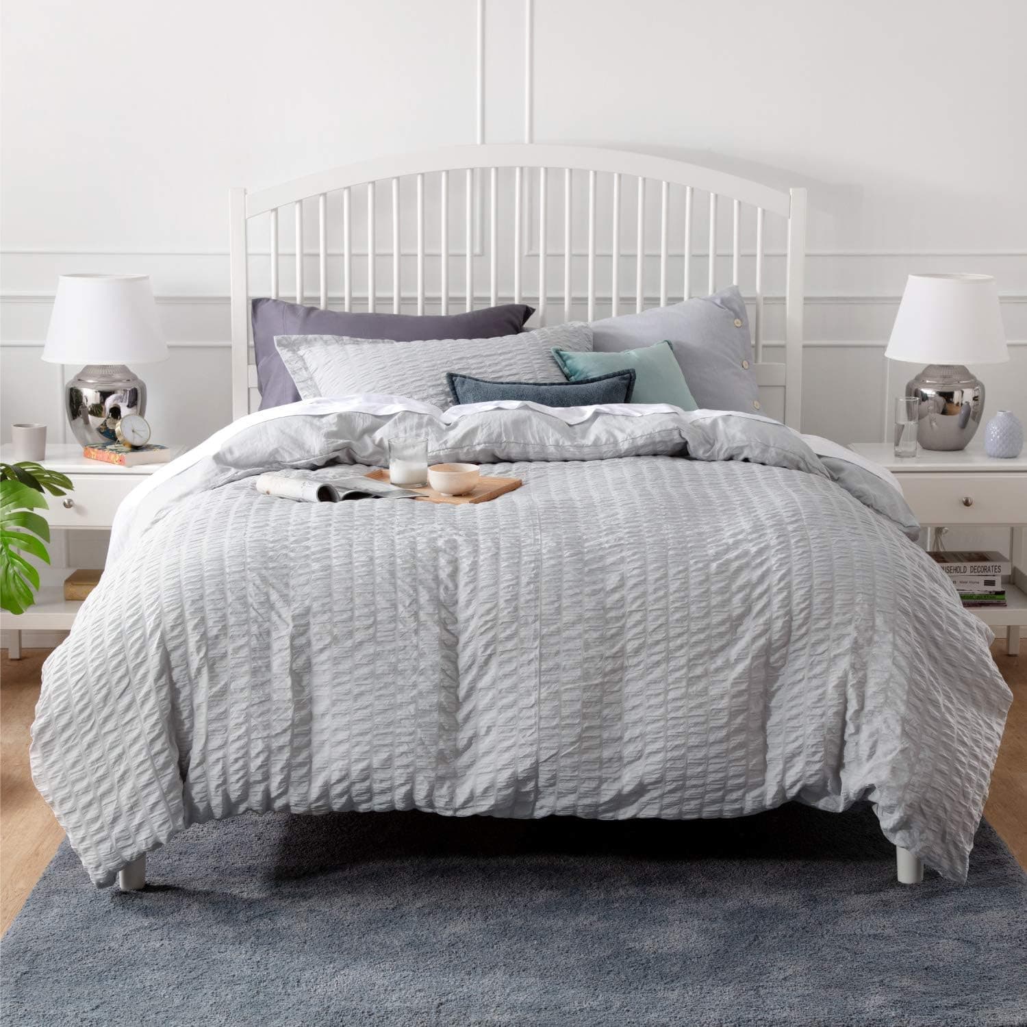 Bedsure Duvet Cover Set King Size (104 x 90 inches) - Seersucker Stripe - 3 Pieces (1 Duvet Cover + 2 Pillow Shams), Light Grey - Ultra Soft Microfiber - Duvet Covers with Zipper Closure, Corner Ties