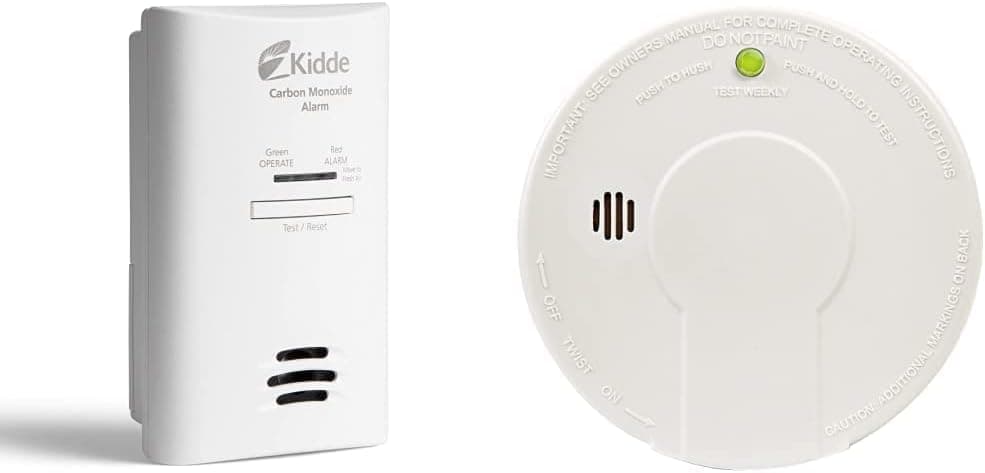 Kidde Carbon Monoxide Detector, AC Plug-in with Battery Backup, CO Alarm with Replacement Alert & Smoke Detector, Battery Powered with Test Button