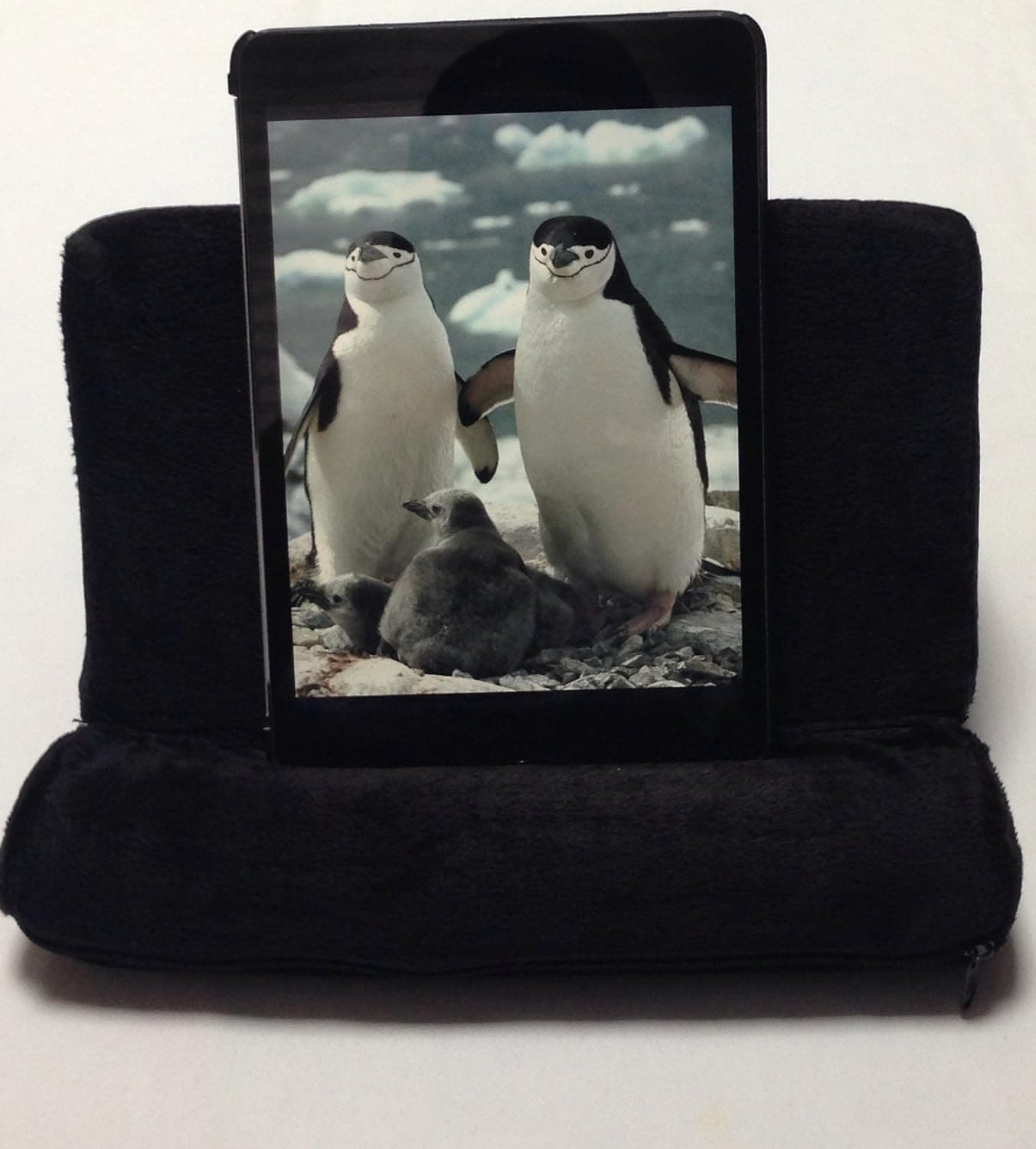 iCushion Wedge Stand for iPad/iPad Mini's, iPhone/Smart Phones, iPod, Nexus and Galaxy - Black Color