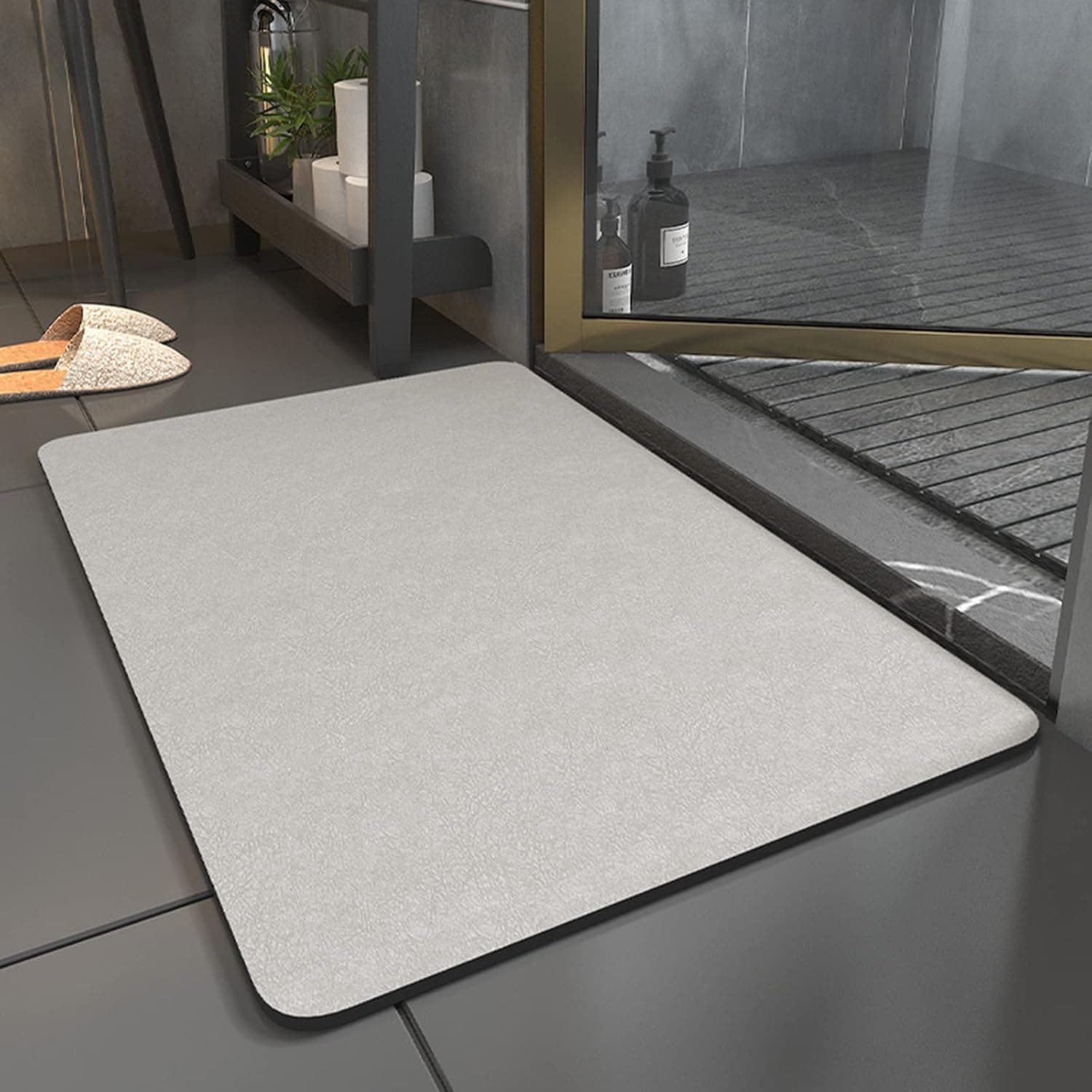 Bath Mat Rug,Rubber Non-Slip Bottom Household Quick-Drying Bath Mats for Bathroom,Thin Bathroom Rugs Fit Under Door,Machine Washable Bathroom Floor Mats for Bathtub,Shower Room (Beige,17*27 in)