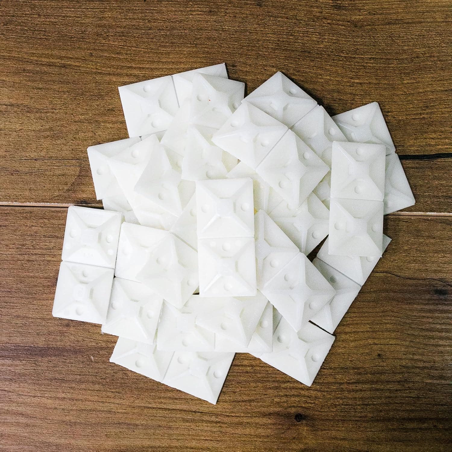 Large White, Adhesive Cable Zip Tie Base Mount 1" x 1" with Screw Hole 1000 pack
