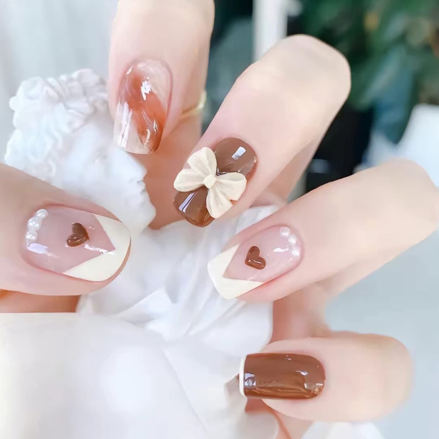 24 Pcs French Tip Press on Nails Short Square Fake Nails with Heart and Bow Designs, Cute Valentine’s Day Glue on Nails Glossy Coffee White Acrylic Nails for Women and Girls