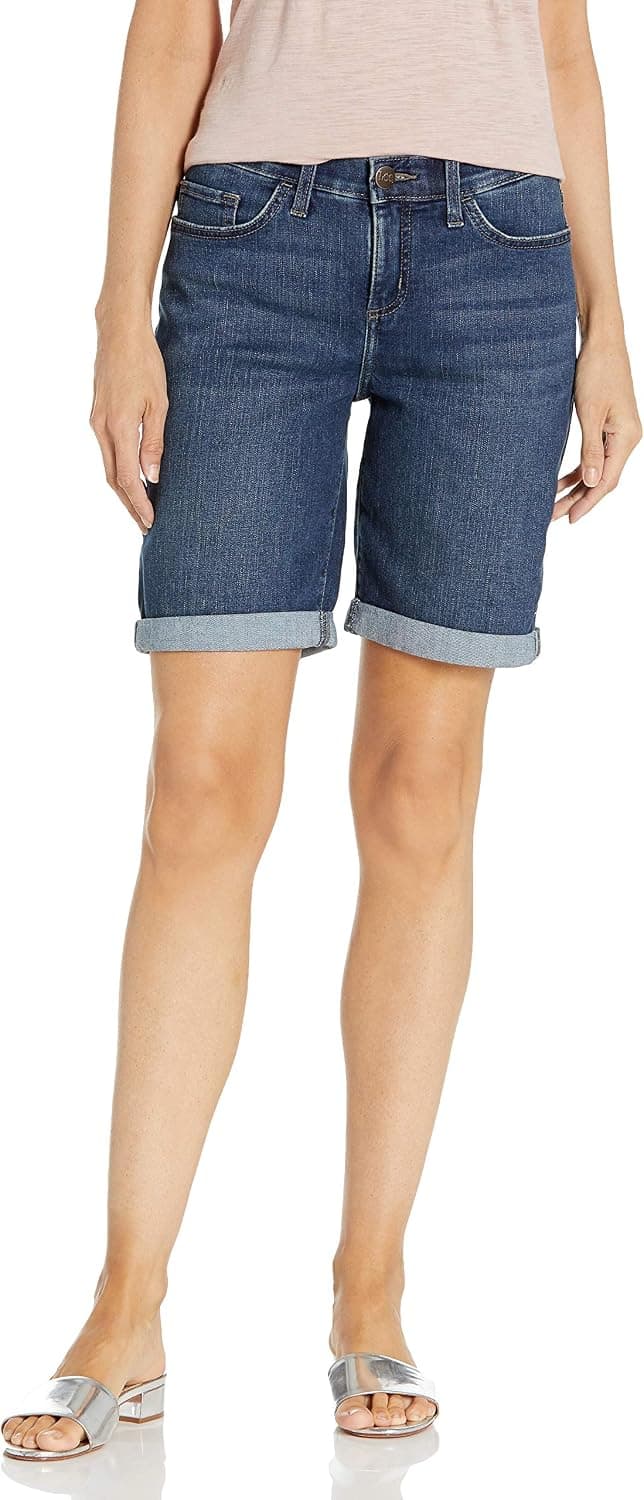Lee Women's Flex Motion Regular Fit Bermuda Short
