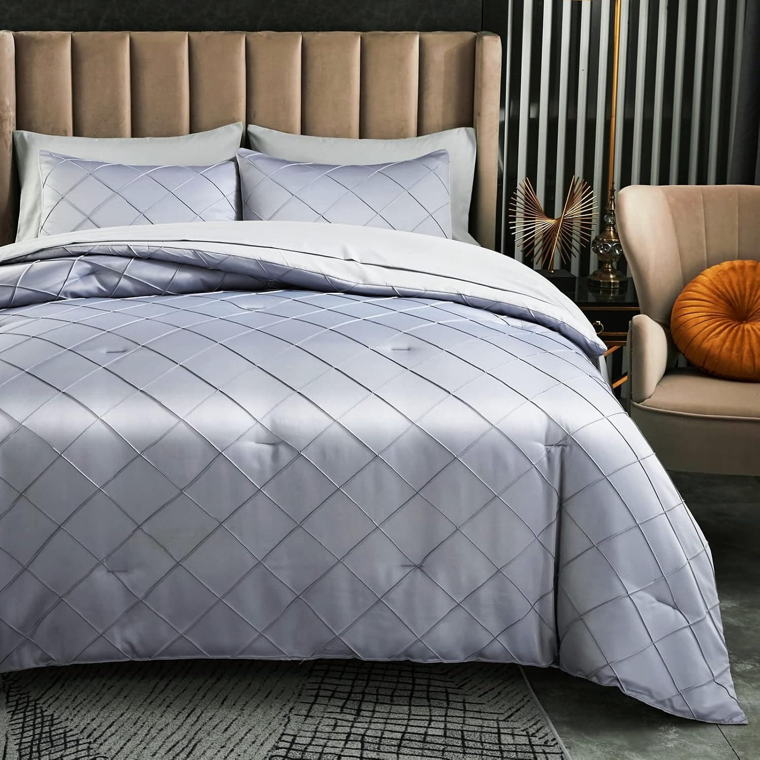 AIKASY Pinch Pleated Bed in A Bag King Comforter Set 7 Pieces Silver Grey - Luxury Silky Soft Bedding Comforter Sets, 1 Comforter Queen, 2 Pillow Shams, 1 Flat Sheet, 1 Fitted Sheet, 2 Pillowcases