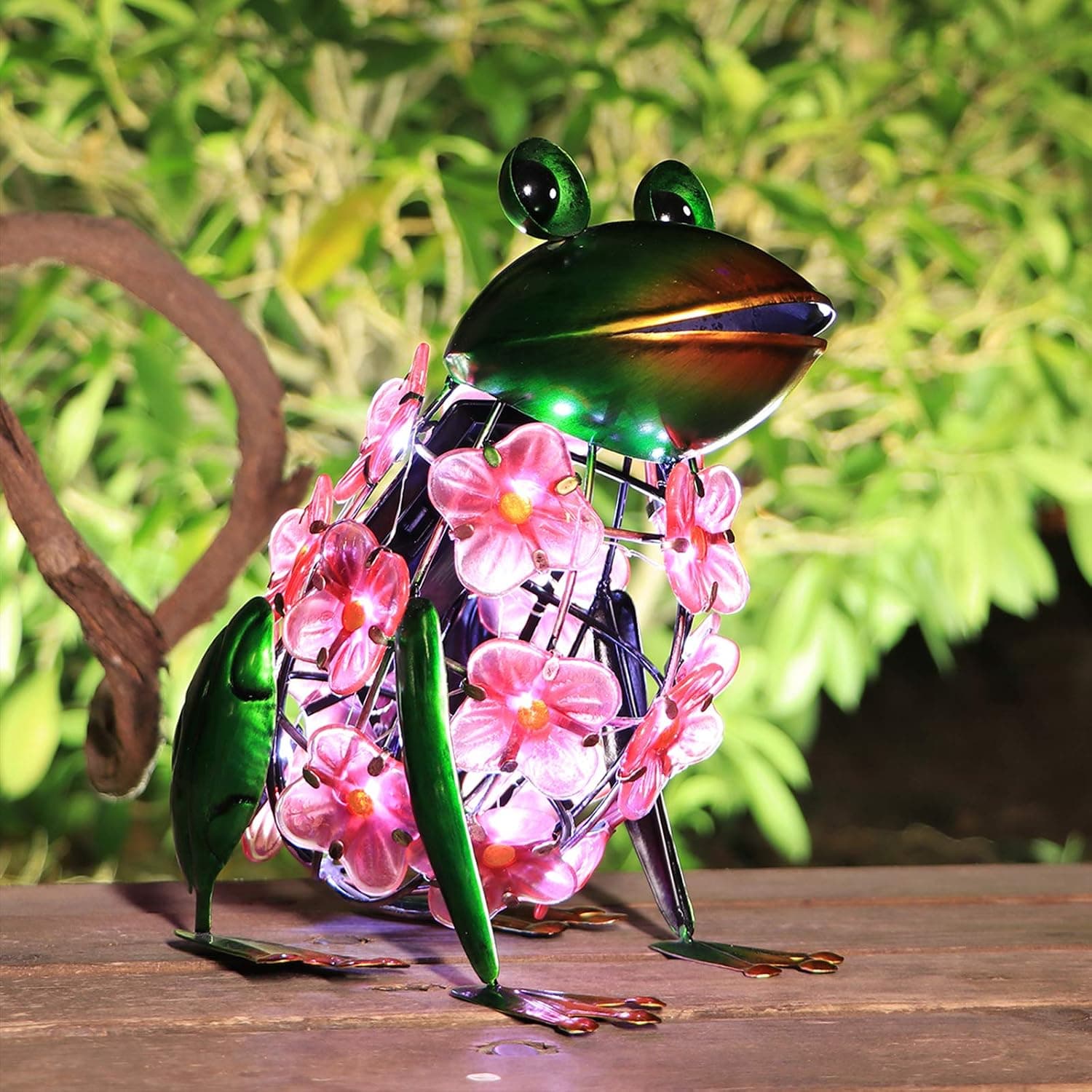 VCUTEKA Solar Lantern Outdoor - Frog Solar Lights Ornament Waterproof LED Solar Hydrangea Flower Light for Table Yard Garden Decorative Gift
