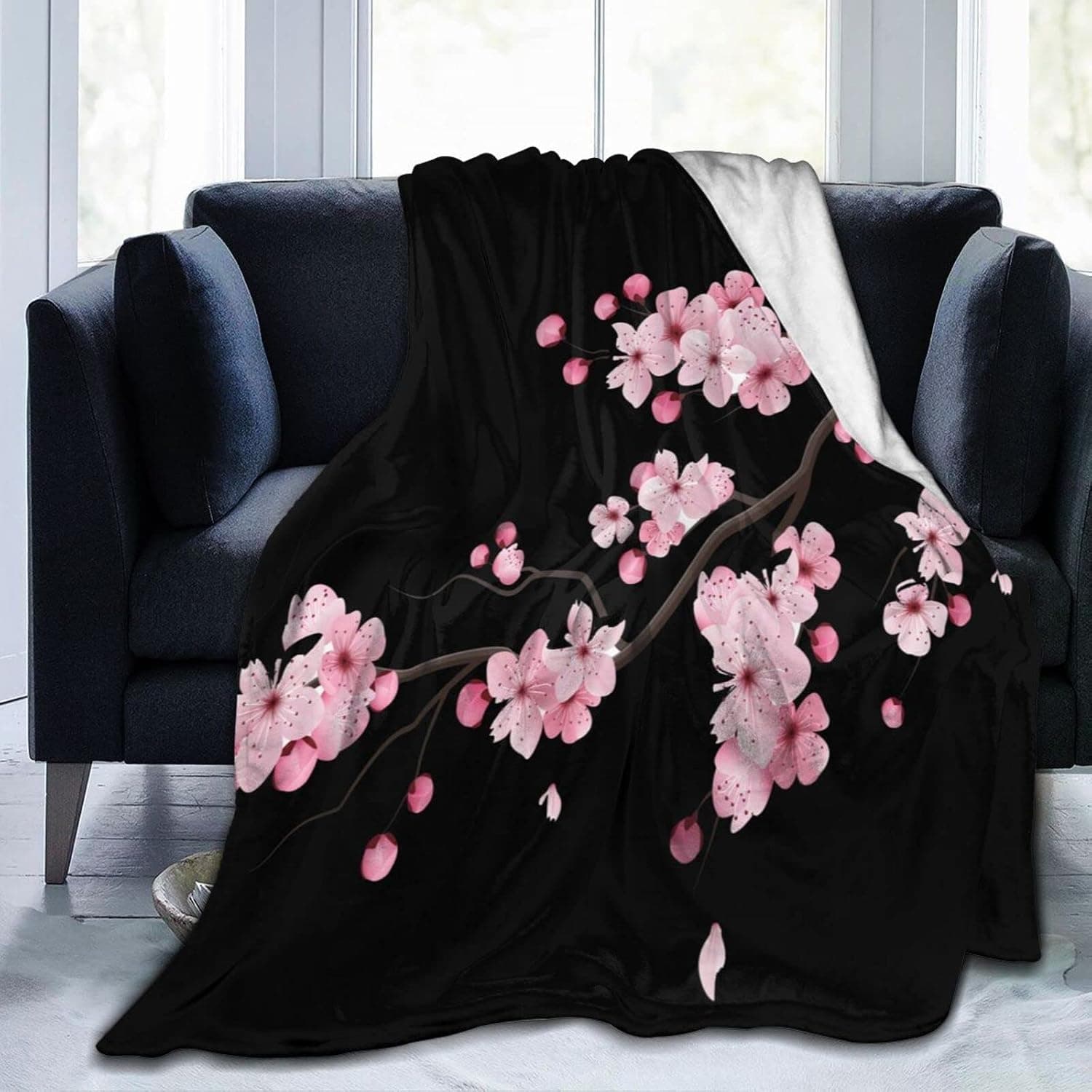 Zoyen Japanese Cherry Blossoms Throw Blanket Soft Lightweight Throw Blanket for Home Office Couch Sofa 80"x 60"