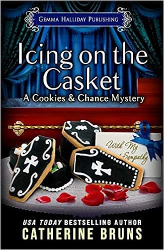 Icing on the Casket (Cookies & Chance Mysteries)