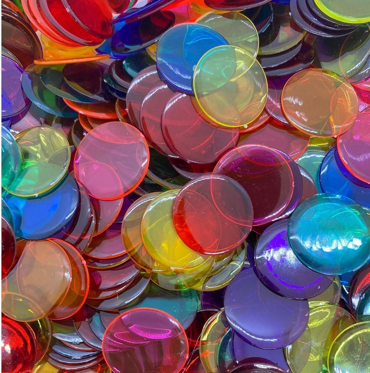 MR CHIPS New Item! Plastic Bingo Chips 500 Count | Transparent 7 Color Mix Counting Chips | 3/4 Inch