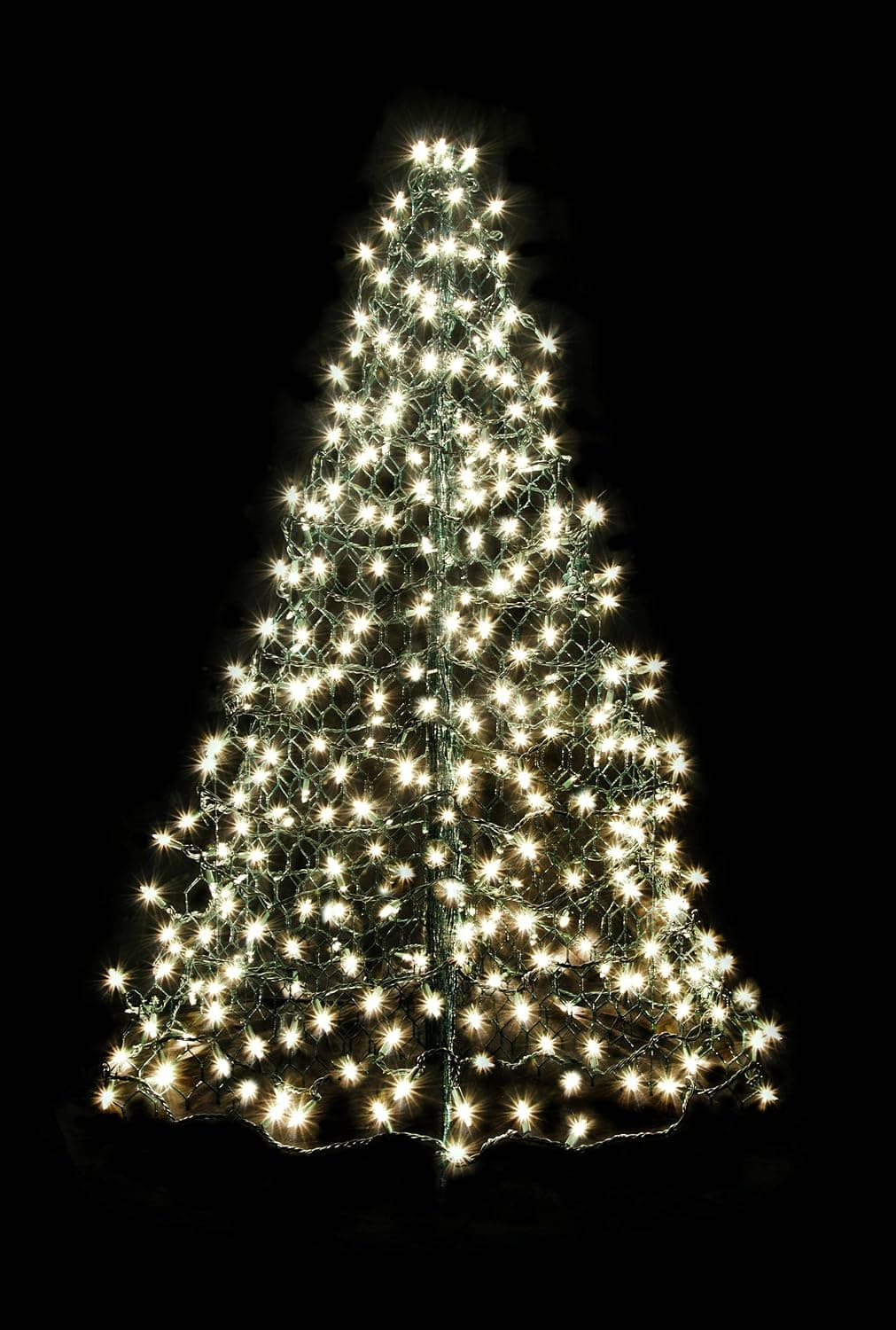 Crab Pot Trees Fisherman Creations 4 ft. Artificial Christmas Tree- Folds Flat with Incandescent Clear Lights