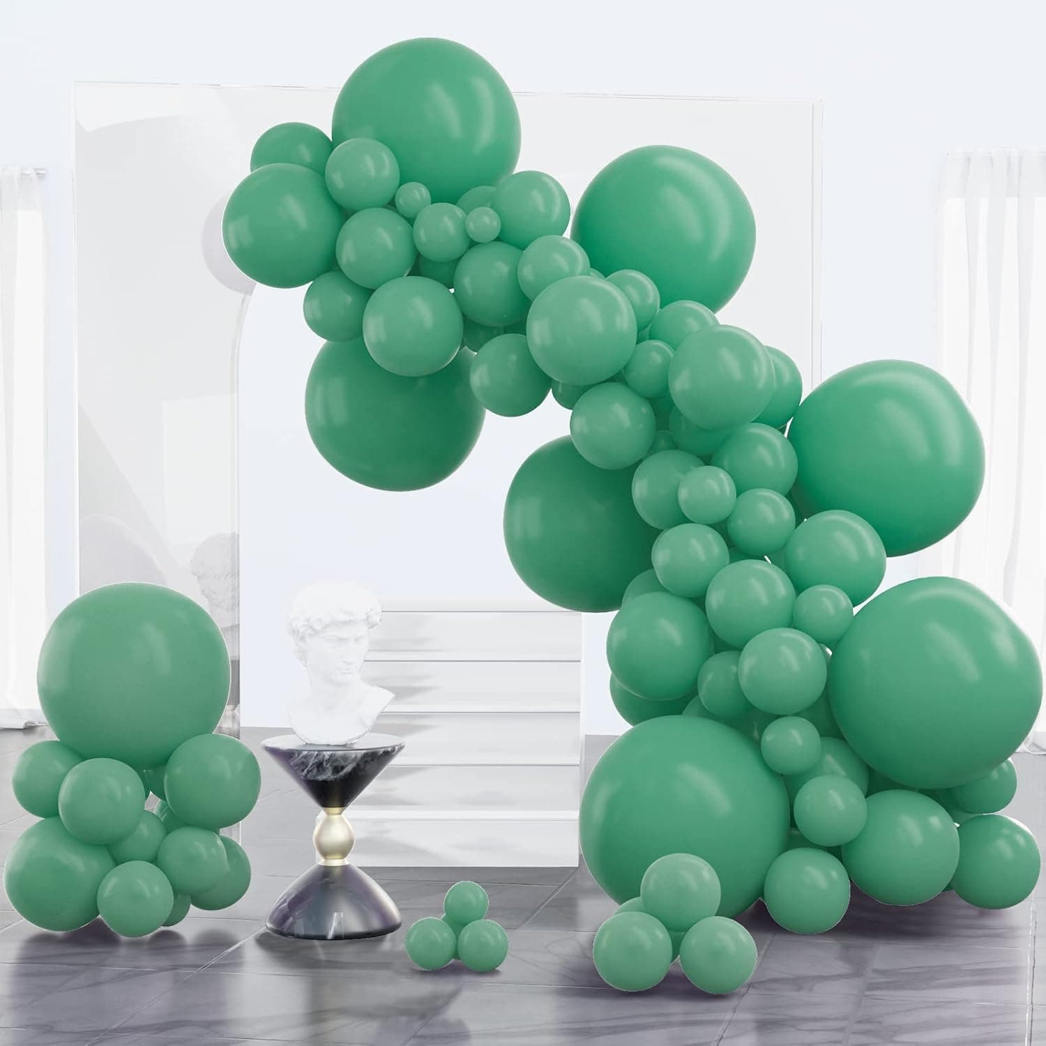 PartyWoo Jade Green Balloons, 100 pcs Retro Green Balloons Different Sizes Pack of 18 Inch 12 Inch 10 Inch 5 Inch Balloons for Balloon Garland Balloon Arch as Party Decorations, Birthday Decorations
