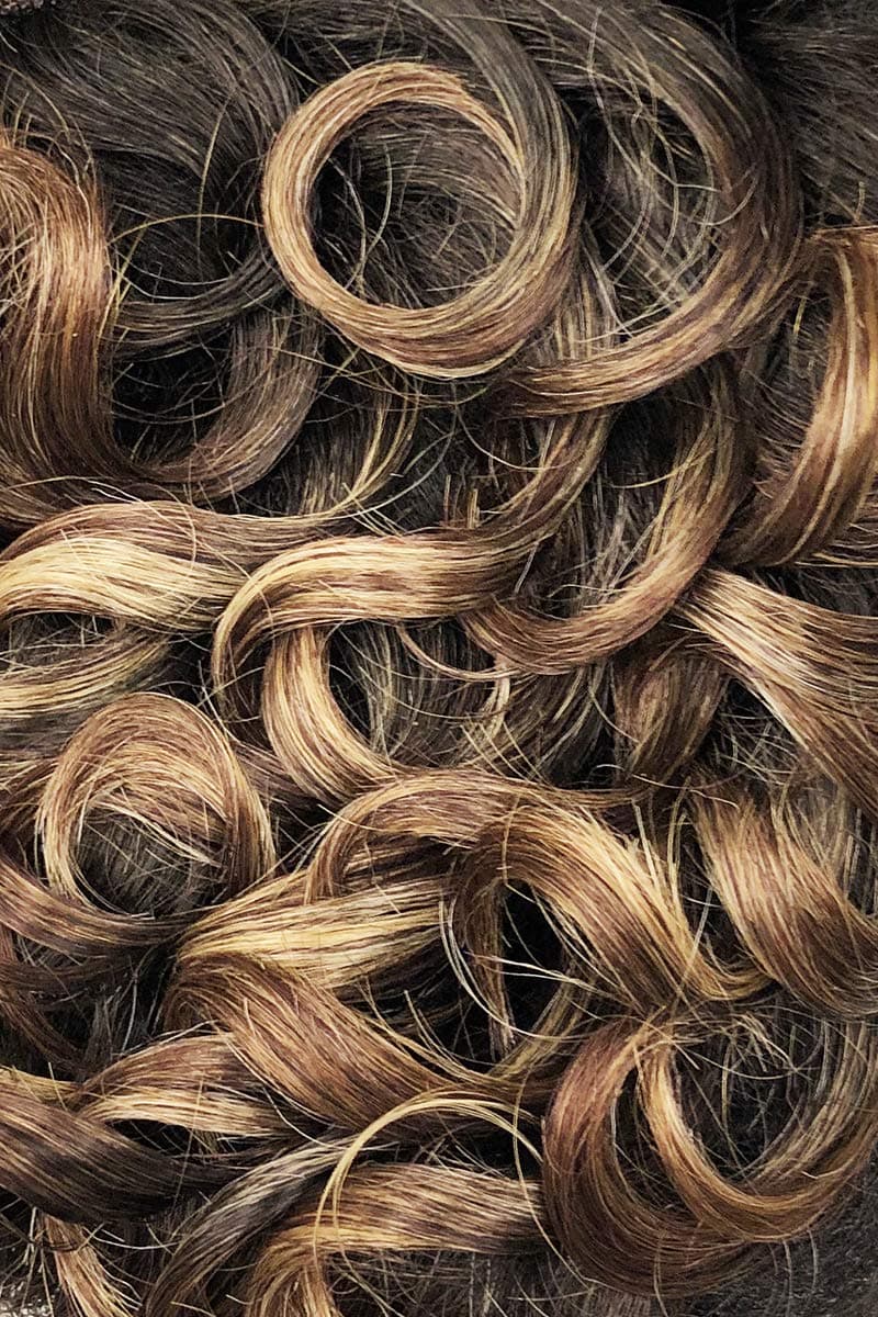Vanessa Synthetic Party Lace Deep J-Part Wig - DRJ JESLI (SIENNA)
