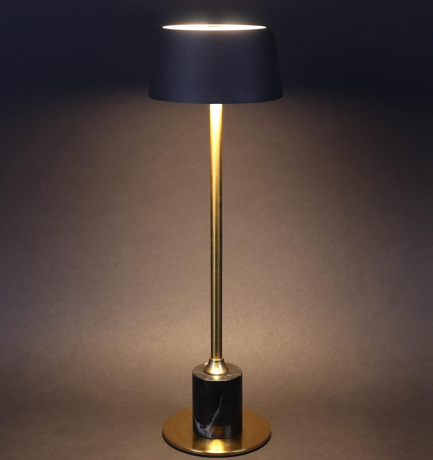 DAWALIGHT Cordless Table Lamp, Rechargeable Desk lamp, 2500mAh 3 Level Brightness fillable lamp, Couple Dinner, Coffee Table, Restaurant, Bedroom, Reading, Outdoor Camping