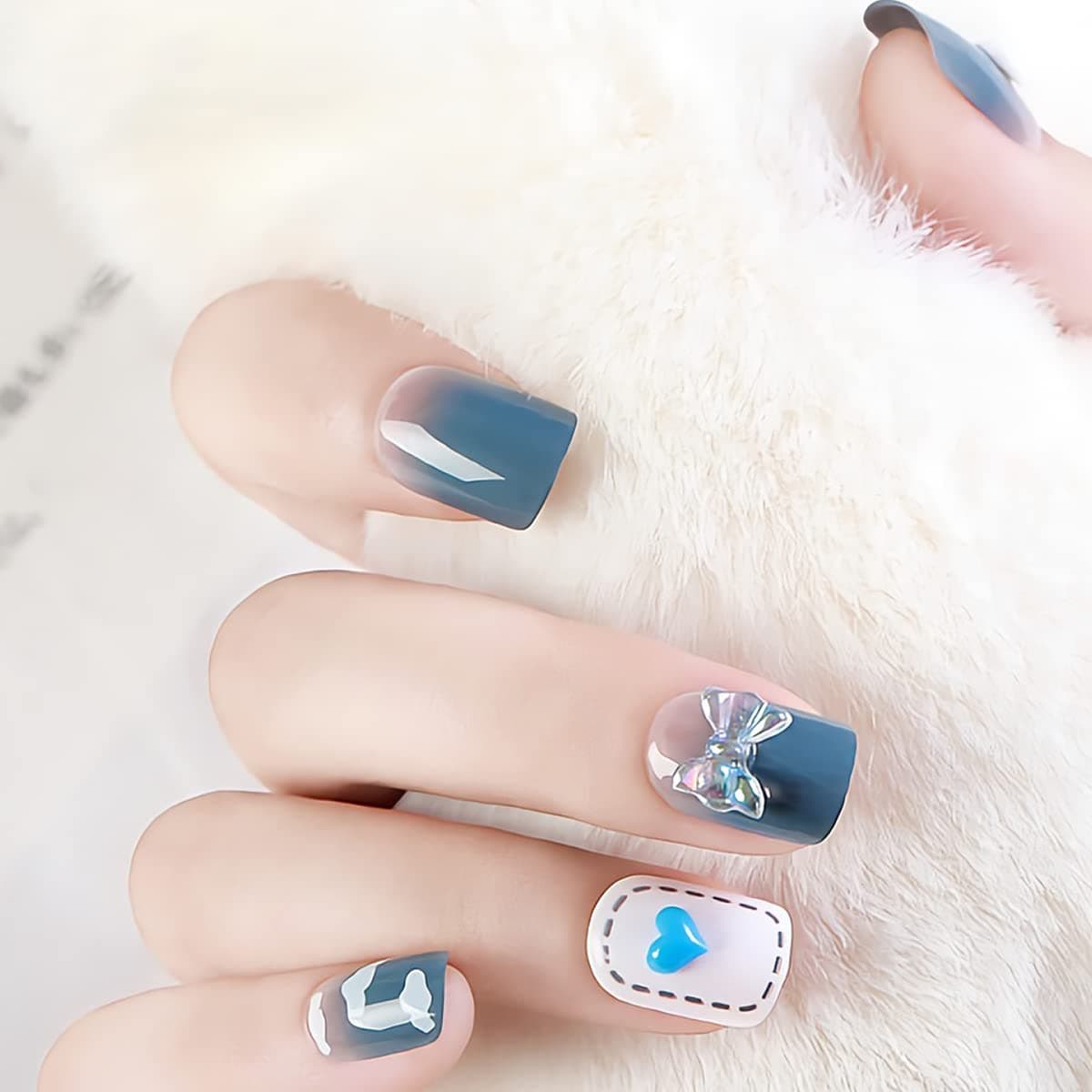 ookizom 24 Pcs Press on Nails Short with Flash Crystal Accessories, Fake Nails Coffin, False Nails with Glue Acrylic Nails for Women and Girls (Blue Beauty)