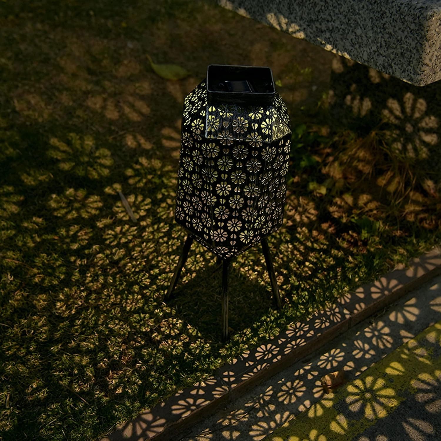 MicDecor 2 PackWrought Iron Solar Palace Lanterns in The Garden, Solar Lights in The Lakeside (Silver)