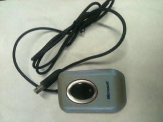 MICROSOFT FINGERPRINT READER SCANNER MODEL 1033 PC USB P/N X800163 - 001