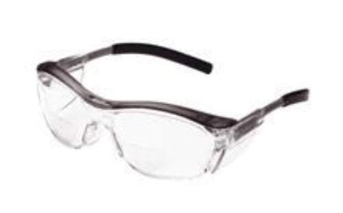 3M Nuvo Readers 2.5 Diopter Safety Glasses. (4 Each)