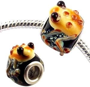 Enamel Frog charm bead Green by GlitZ JewelZ