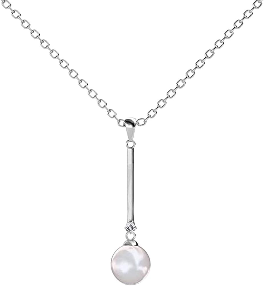 Cate & Chloe Tatum Dignified Pearl Pendant Necklace, Women's 18k White Gold Plated Necklace with Solitaire Pearl & Round Cut Crystal, Silver Pendant Drop Necklace for Women