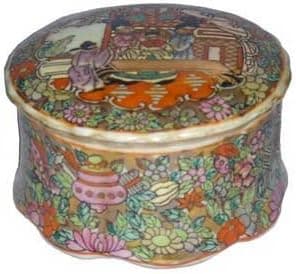 Chinese Rose Medallion porcelain box - round, hand painted