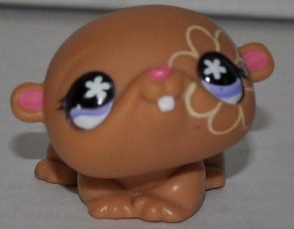 Littlest Pet Shop Hamster #625 (Flat Head)(Large, Tan, Blue Eyes) (Retired) Collector Toy - LPS Collectible Replacement Single Figure - Loose (OOP Out of Package & Print)