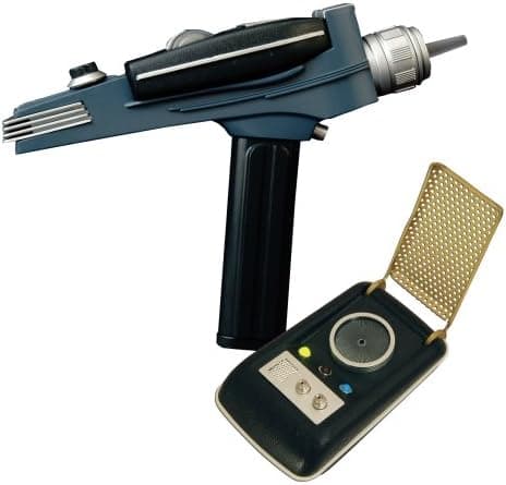 Diamond Select Toys Star Trek: Communicator and Phaser, 2-Pack