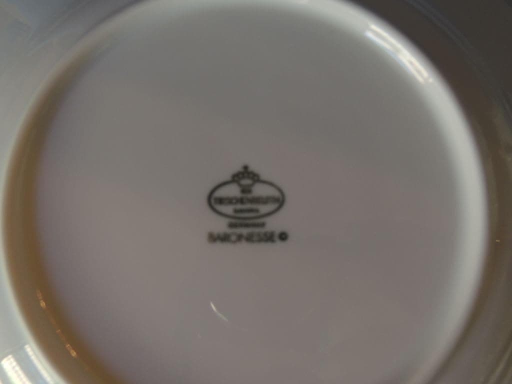Tirschenreuth Baronesse China Fleur De Lis Sugar Bowl with Lid