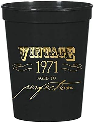 Vintage 1971 Aged to Perfection Cups for a 50th Birthday Party Decor or Partyware, Set of 10 Plastic Stadium Cups, Funny Gag Gift 50th Party Decor