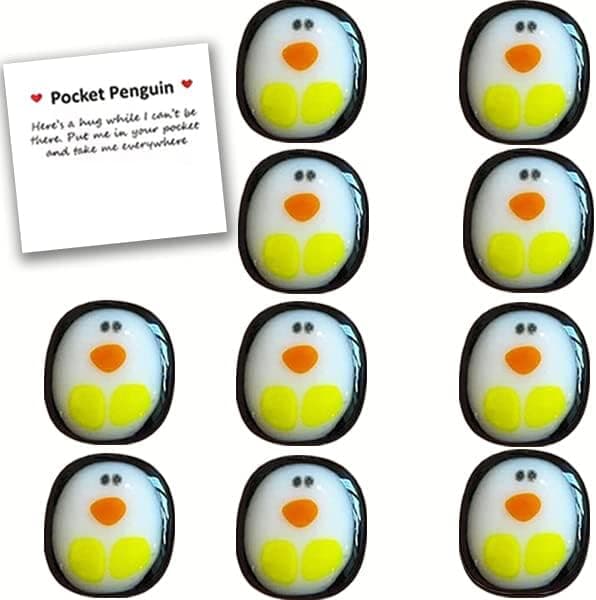 MONEYN 2022 New A Little Pocket Penguin Hug, Mini Cute Pocket Penguin Hug Animal Toys Decoration, Special Encourage Birthday Wedding Party Valentines Penguin Gift Decoration (10pcs)
