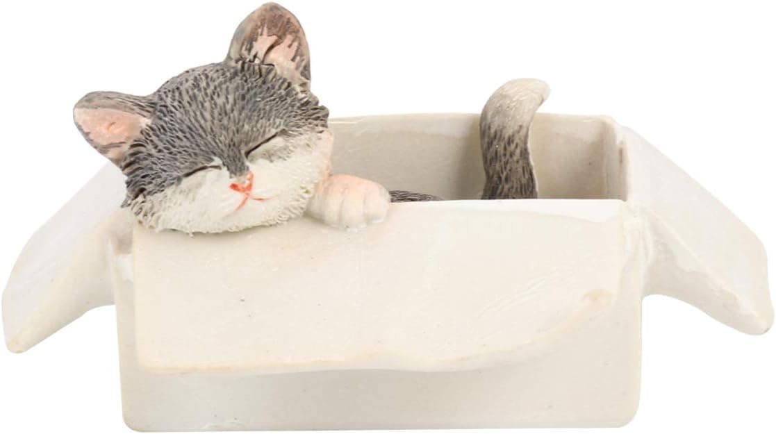 Garneck Resin Cat Figurines Little Kitty Sleeping in Box Statue Realistic Kitten Collection Crafts for Living Room Bedroom Garden (Grey)