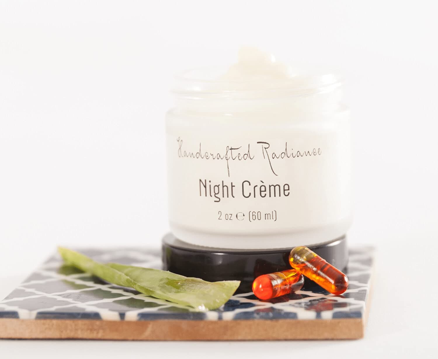 K6 Skin Care HANDCRAFTED RADIANCE Night Crème with Lavender Hydrosol, Aloe Vera Gel, Coconut Oil, Jojoba Oil, Beeswax, 3percent Retinol Vitamin A- Repair skin during sleep 2oz