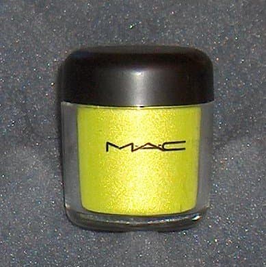 MAC Eyeshadow Pigment" Chartreuse" Shadow Powder Full Size 7.5g / 0.26 US oz