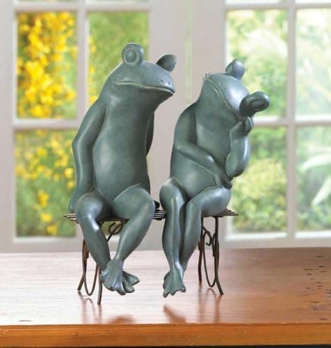 Lover Frogs on Bench - Style 31730