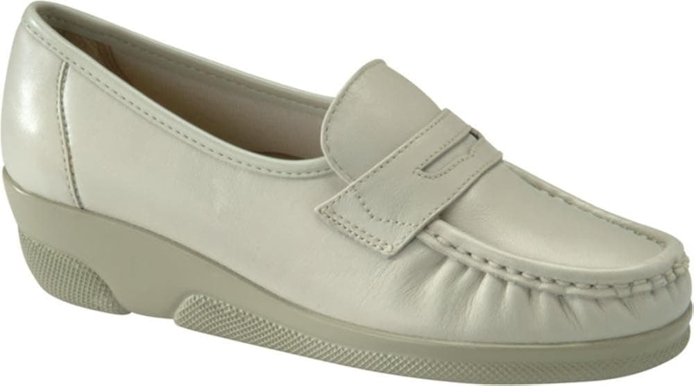 softspots Women's Pennie Loafer Flat