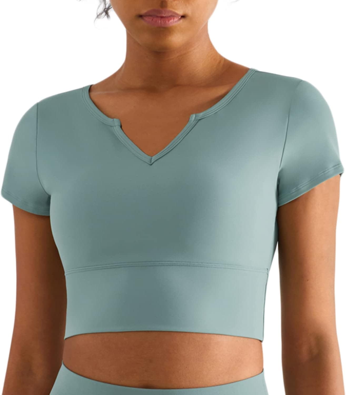 altiland Padded Workout Tops for Women, V Neck Yoga Gym Sports T-Shirts, Athletic Short Sleeve Cropped Tees with Built in Bra