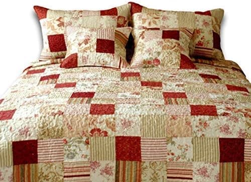 Tache 5 Piece Cotton Floral Red Sweet Strawberry Field Reversible Patchwork Bedspread Quilt Set, California King