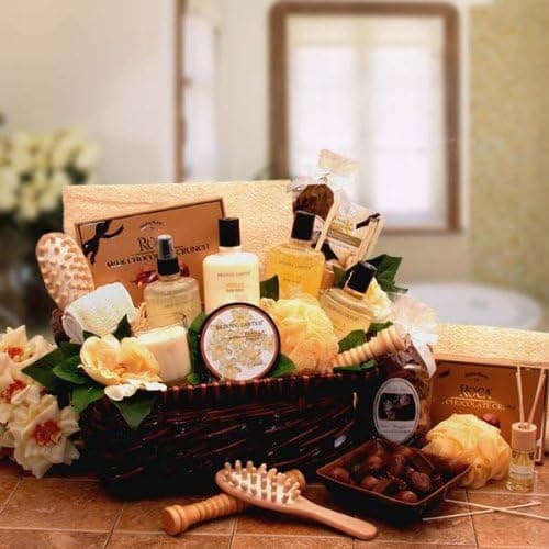 Vivacious Vanilla Spa Therapy Gift Hamper for Her