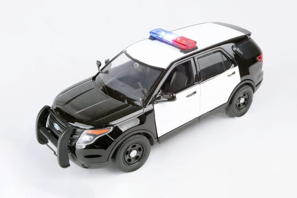 Motor Max 2015 Ford Unmarked Police Interceptor Utility w/ Lights & Sounds, Black and White 79536 - 1/24 Scale Diecast Model Toy Car